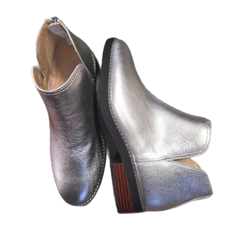 LANDS' END ESSENTIAL METALLIC DESIGNER ANKLE BOOTS SIZE 7.5 "SO CUTE" LIKE NEW - Picture 2 of 6